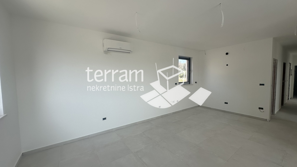 Istrien&comma; Medulin&comma; Wohnung 1&period; Stock&comma; 101&comma;65 m2&comma; 3 Schlafzimmer&comma; Parkplatz&comma; nahe dem Meer&comma; NEU&excl;&excl; &num;Verkauf
