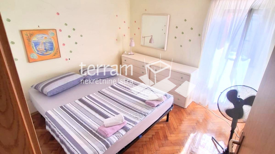 Istra&comma; Li&zcaron;njan&comma; ku&cacute;a 105m2&comma; 3ss&plus;DB&comma; parking&comma; namje&scaron;teno&excl;&excl; &num;prodaja