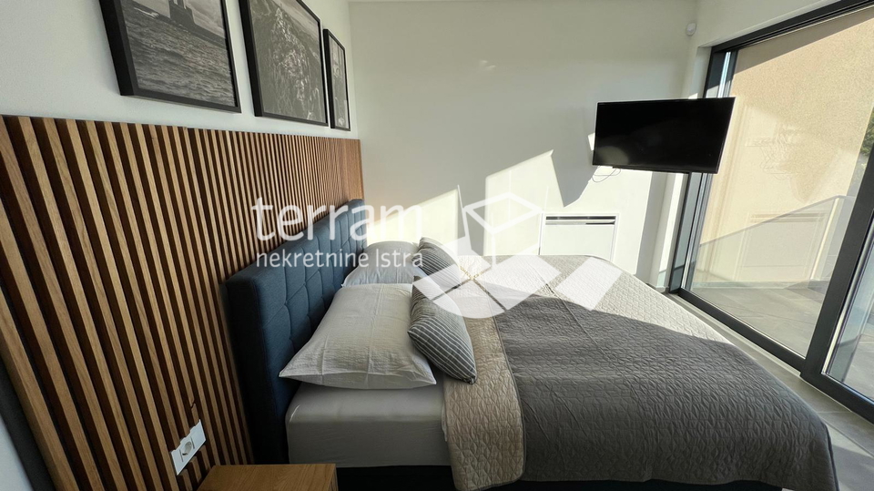 House&comma; 200 m2&comma; For Sale&comma; Svetvin&ccaron;enat - Smoljanci