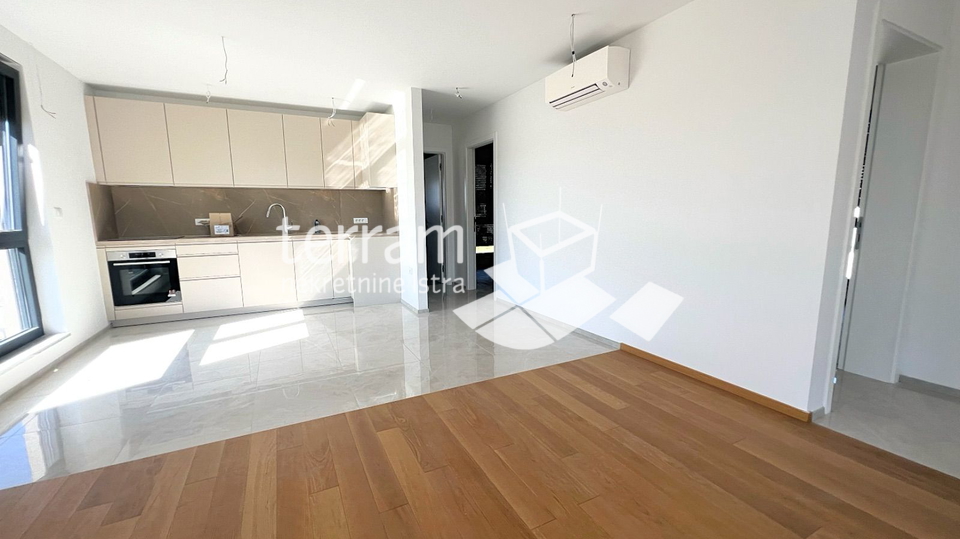 Apartment&comma; 79 m2&comma; For Sale&comma; Li&zcaron;njan
