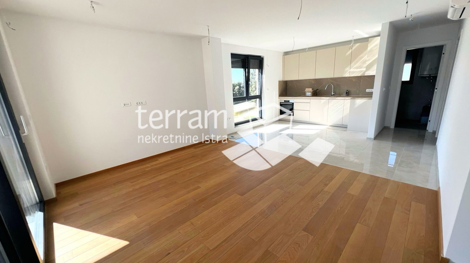 Apartment&comma; 79 m2&comma; For Sale&comma; Li&zcaron;njan