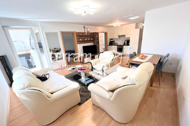 Apartment, 90 m2, For Sale, Medulin