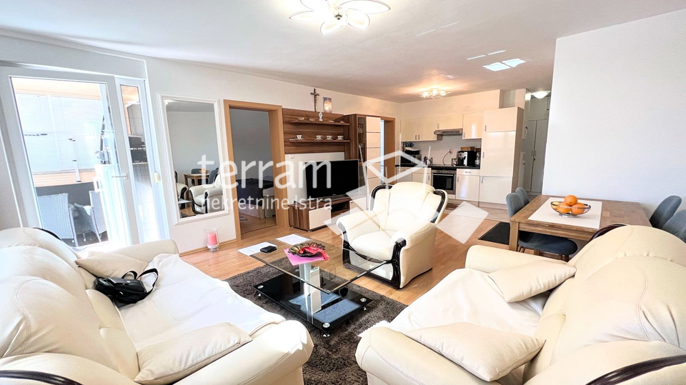 Apartment&comma; 90 m2&comma; For Sale&comma; Medulin