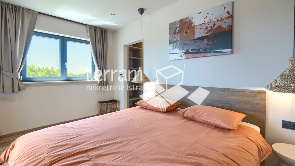 Istra&comma; Vodnjan&comma; okolica luksuzna ku&cacute;a&comma; 170m2&comma; bazen 34m2&comma; oku&cacute;nica 851m2&comma; NOVO &comma; &num;prodaja