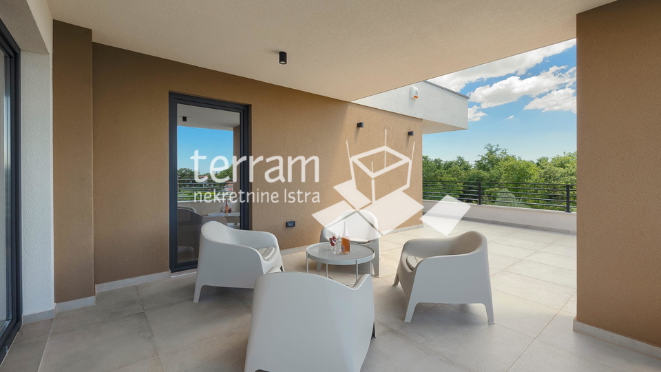 Istra&comma; Vodnjan&comma; okolica luksuzna ku&cacute;a&comma; 170m2&comma; bazen 34m2&comma; oku&cacute;nica 851m2&comma; NOVO &comma; &num;prodaja