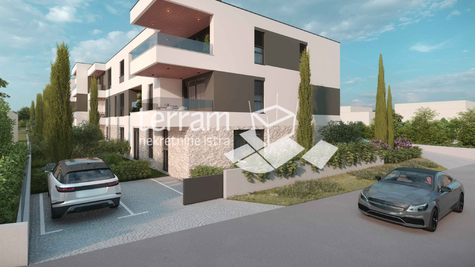 Istra&comma; Pula&comma; Ka&scaron;tanjer&comma; stan prizemlje 77&comma;42m2&comma; 2SS&plus;DB&comma; vrt 100m2&comma; 2 parkirna mjesta&comma; NOVO&comma; &num;prodaja