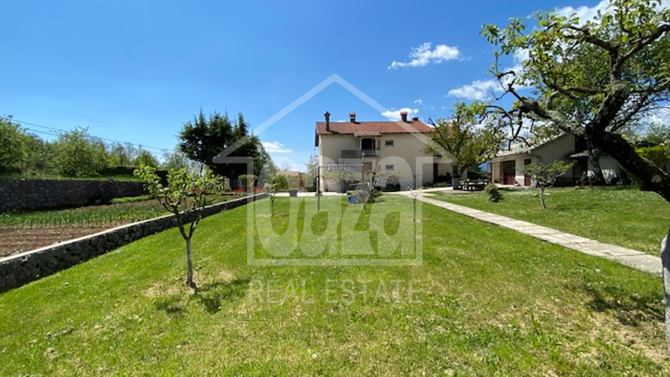 House, 850 m2, For Sale, Viškovo - Saršoni