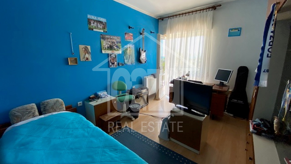 House, 850 m2, For Sale, Viškovo - Saršoni