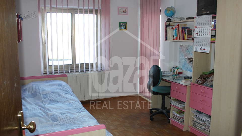 House, 1063 m2, For Sale, Rijeka - Marinići