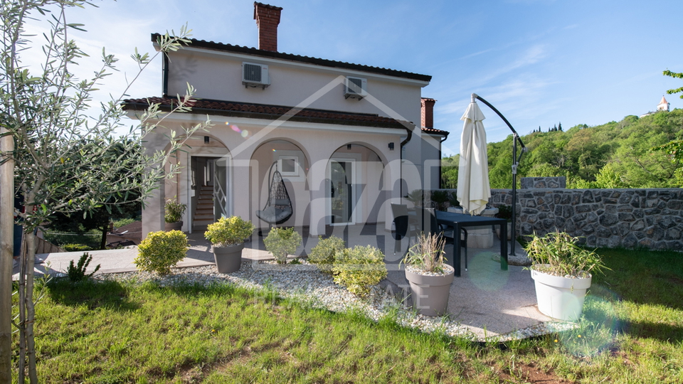 Opatija-Matulji, luxury villa with swimming pool in the function of elite tourism