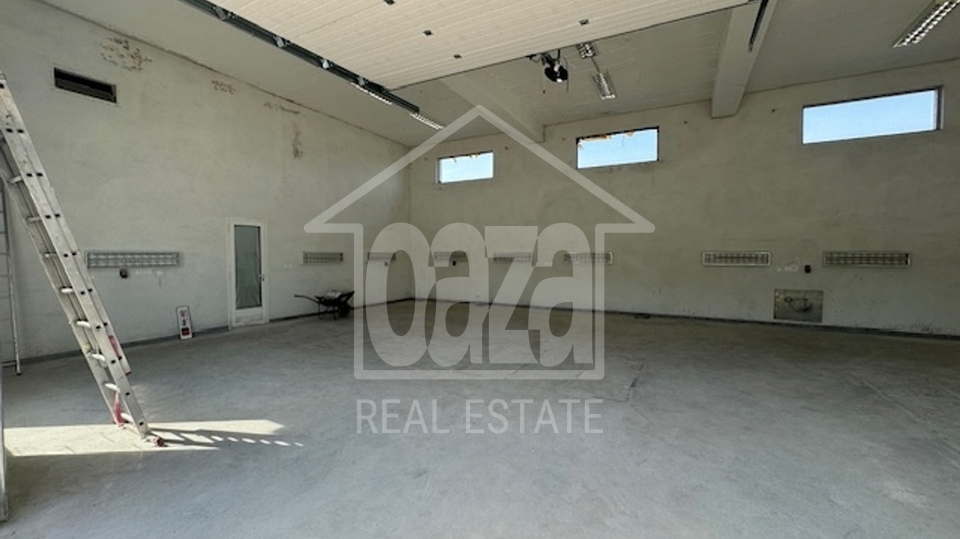 Commercial Property&comma; 150 m2&comma; For Rent&comma; Kostrena