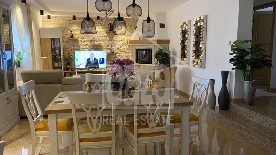 Casa, 137 m2, Vendita, Poreč - Nova Vas