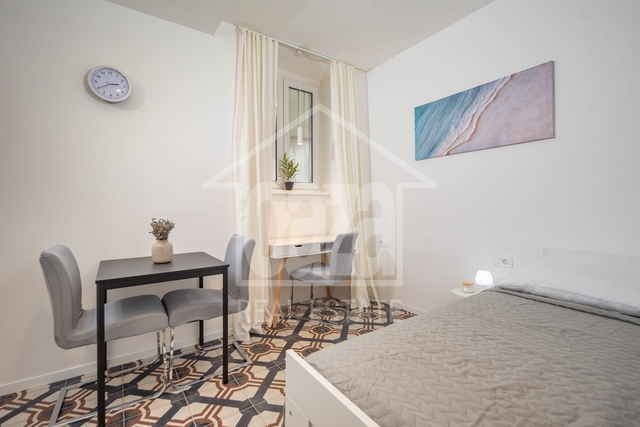 Apartment, 25 m2, For Rent, Rijeka - Centar