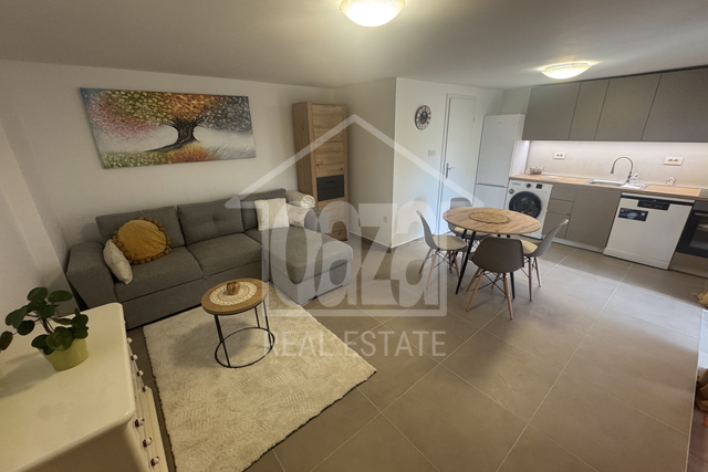 Wohnung, 32 m2, Vermietung, Rijeka - Androv Breg