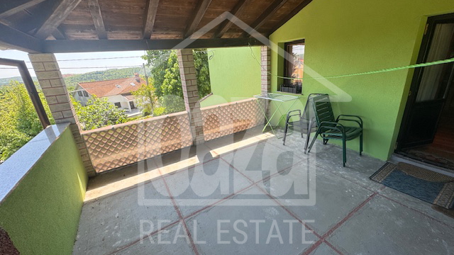 Haus, 320 m2, Verkauf, Cernik