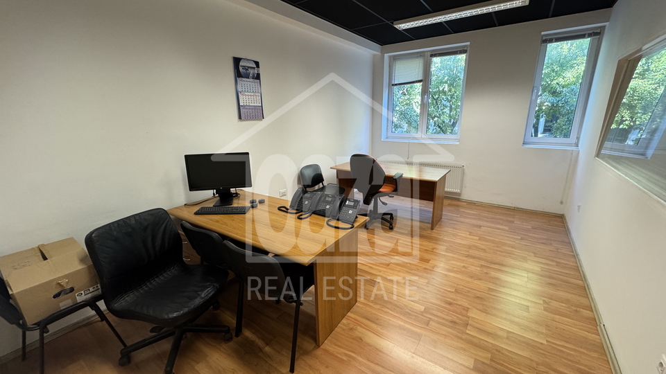 Uffici&comma; 63 m2&comma; Affitto&comma; Rijeka - Centar