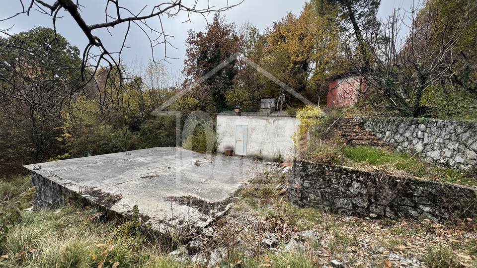 Veprinac&comma; zapo&ccaron;eta gradnja na zemlji&scaron;tu od 968m2