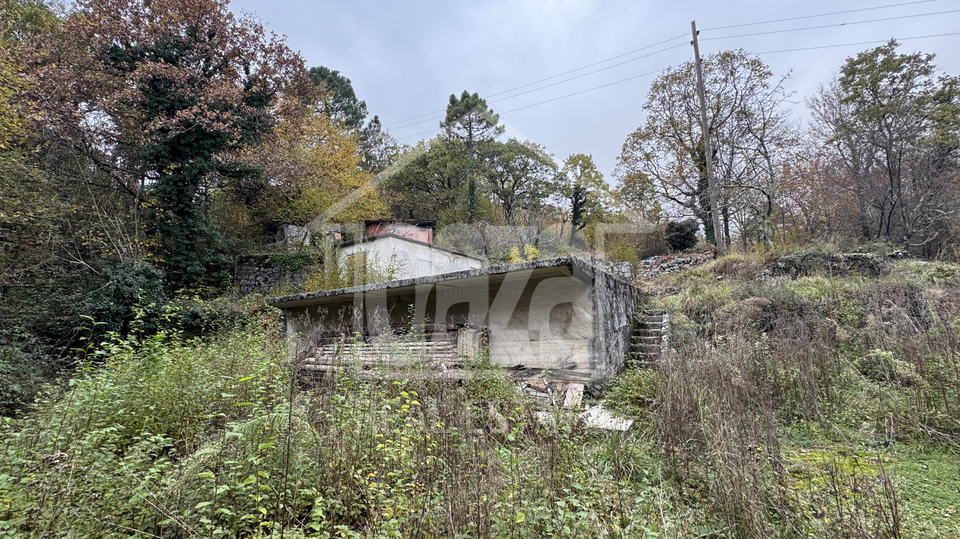 Veprinac&comma; zapo&ccaron;eta gradnja na zemlji&scaron;tu od 968m2