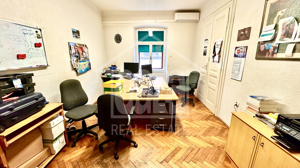 Uffici&comma; 102 m2&comma; Affitto&comma; Rijeka - Centar