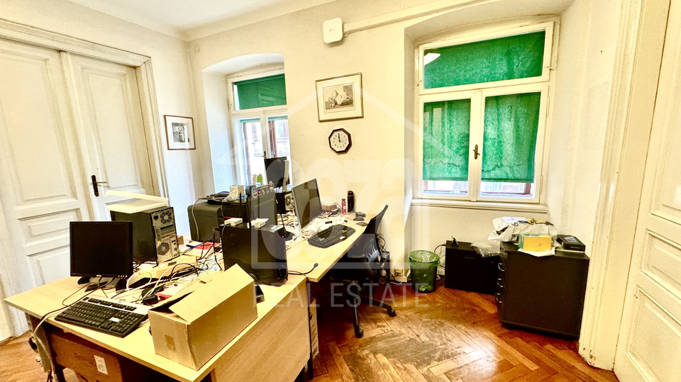 Uffici&comma; 102 m2&comma; Affitto&comma; Rijeka - Centar
