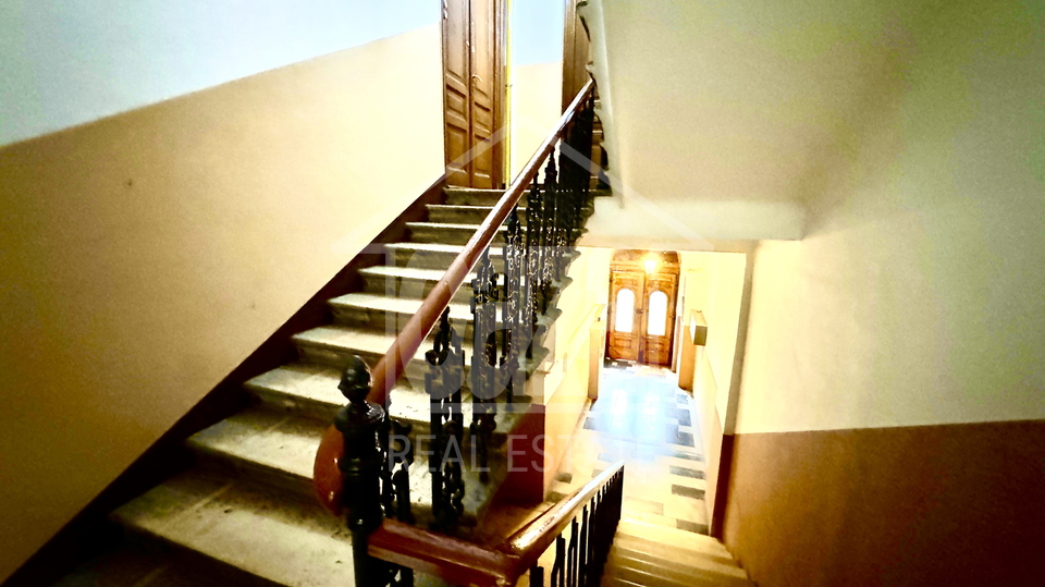 Uffici&comma; 102 m2&comma; Affitto&comma; Rijeka - Centar