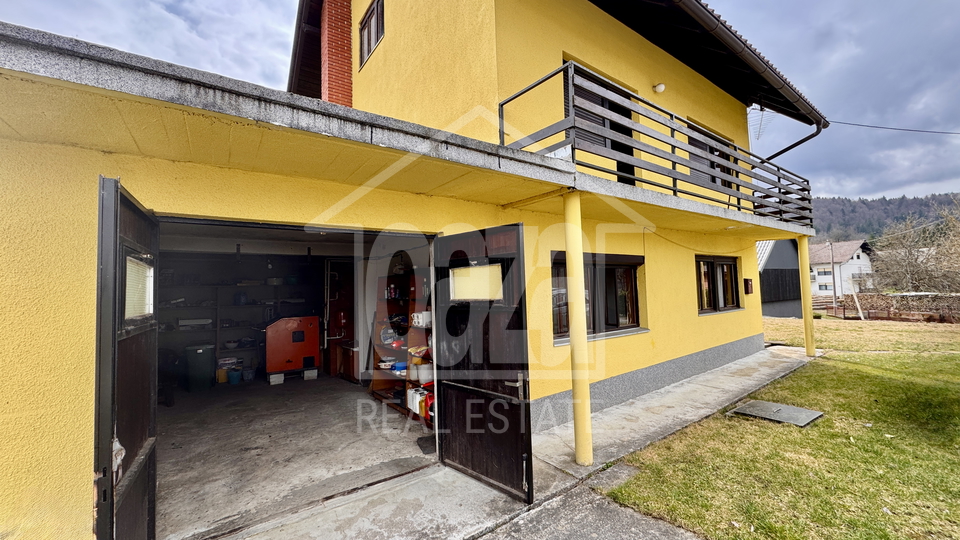 Gorski kotar - Vrbovsko-Gomirje&comma; samostoje&cacute;a ku&cacute;a&comma; 150m2&comma; sa oku&cacute;nicom od 1&period;252 m2