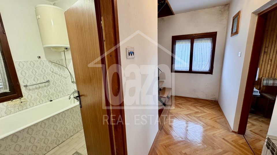 Gorski kotar - Vrbovsko-Gomirje&comma; samostoje&cacute;a ku&cacute;a&comma; 150m2&comma; sa oku&cacute;nicom od 1&period;252 m2 &sol;BEZ PROVIZIJE