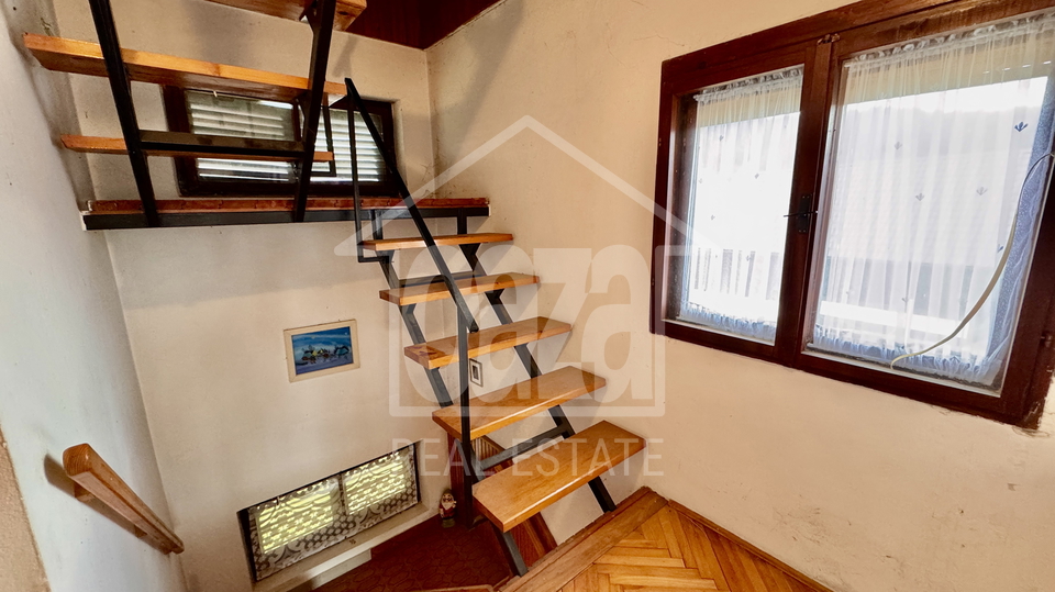 Gorski kotar - Vrbovsko-Gomirje&comma; samostoje&cacute;a ku&cacute;a&comma; 150m2&comma; sa oku&cacute;nicom od 1&period;252 m2 &sol;BEZ PROVIZIJE