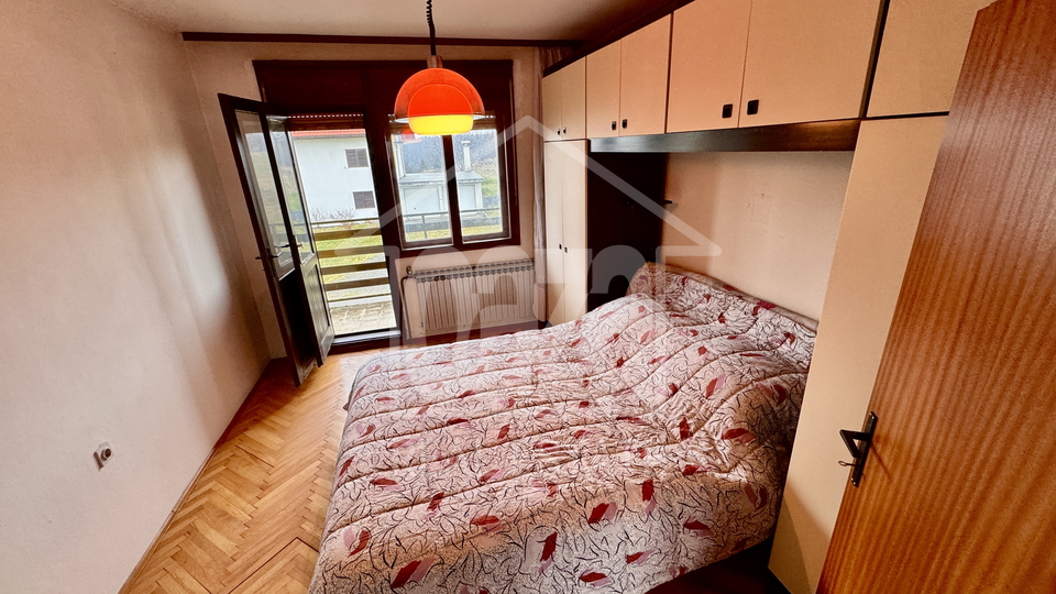 Gorski kotar - Vrbovsko-Gomirje&comma; samostoje&cacute;a ku&cacute;a&comma; 150m2&comma; sa oku&cacute;nicom od 1&period;252 m2
