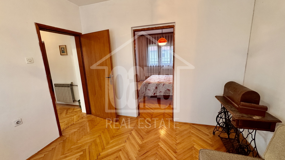 Gorski kotar - Vrbovsko-Gomirje&comma; samostoje&cacute;a ku&cacute;a&comma; 150m2&comma; sa oku&cacute;nicom od 1&period;252 m2