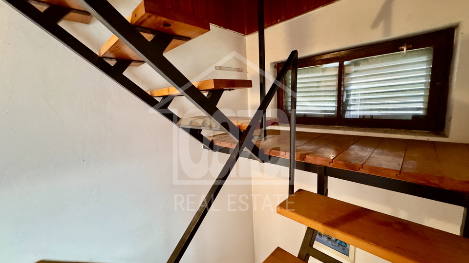 Gorski kotar - Vrbovsko-Gomirje&comma; samostoje&cacute;a ku&cacute;a&comma; 150m2&comma; sa oku&cacute;nicom od 1&period;252 m2