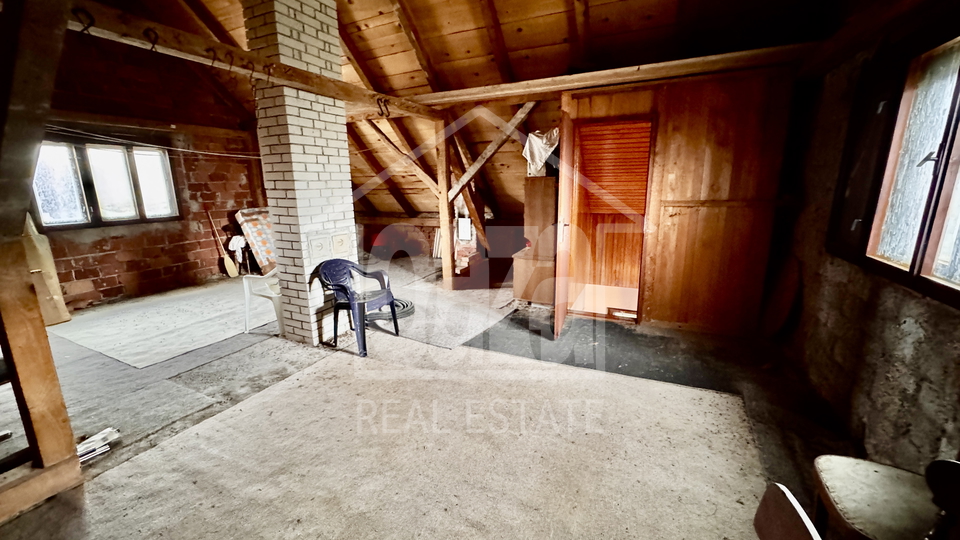 Gorski kotar - Vrbovsko-Gomirje&comma; samostoje&cacute;a ku&cacute;a&comma; 150m2&comma; sa oku&cacute;nicom od 1&period;252 m2