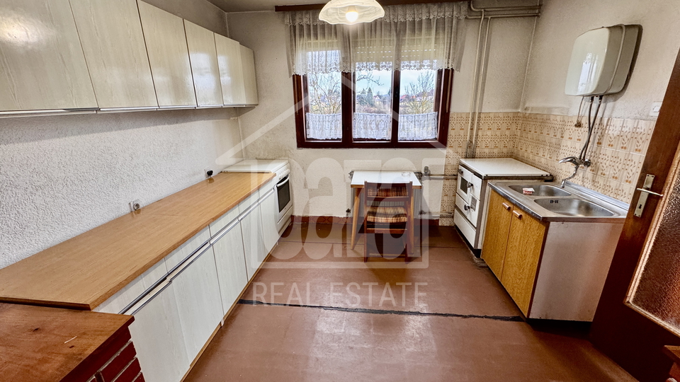 Gorski kotar - Vrbovsko-Gomirje&comma; samostoje&cacute;a ku&cacute;a&comma; 150m2&comma; sa oku&cacute;nicom od 1&period;252 m2