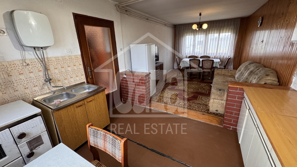 Gorski kotar - Vrbovsko-Gomirje&comma; samostoje&cacute;a ku&cacute;a&comma; 150m2&comma; sa oku&cacute;nicom od 1&period;252 m2