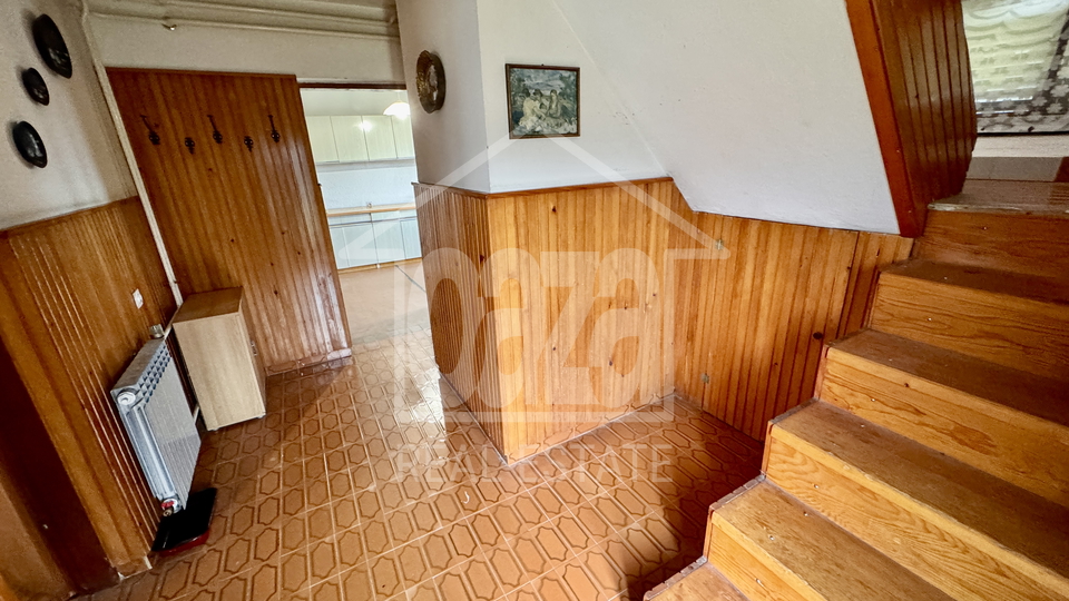 Gorski kotar - Vrbovsko-Gomirje&comma; samostoje&cacute;a ku&cacute;a&comma; 150m2&comma; sa oku&cacute;nicom od 1&period;252 m2