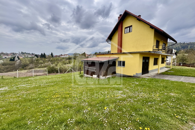 Gorski kotar - Gomirje, samostojeća kuća, 150m2, sa okućnicom od 1.252 m2 /BEZ PROVIZIJE
