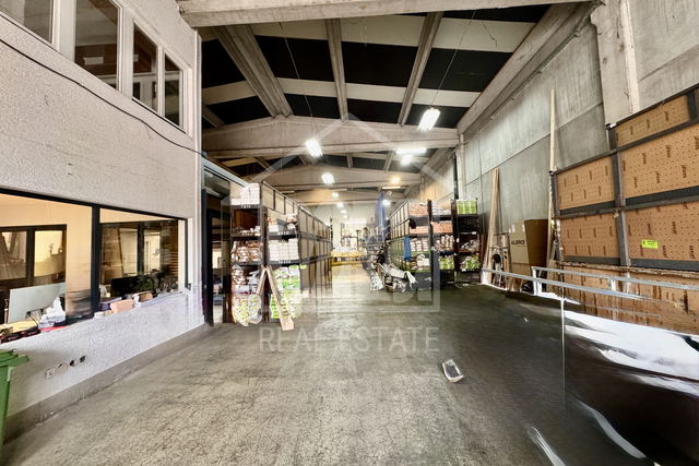 Hala + uredi, 600m2
