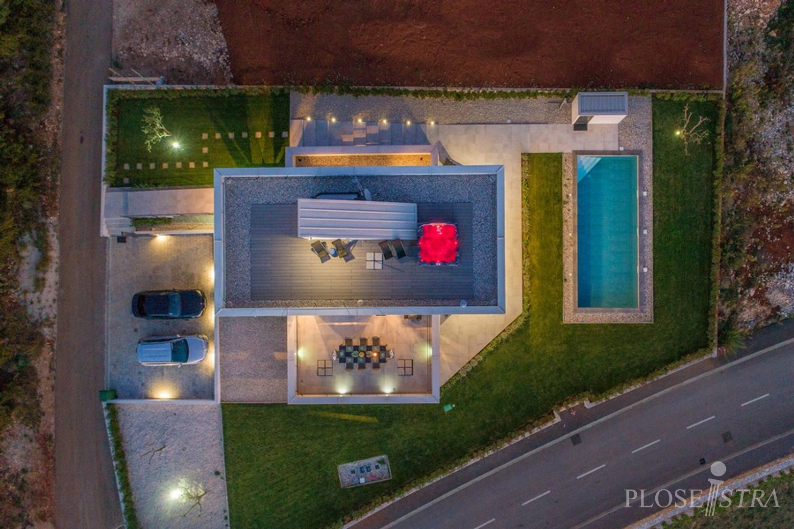 HOCHWERTIGE MODERNE VILLA MIT TOLLER AUSSICHT!