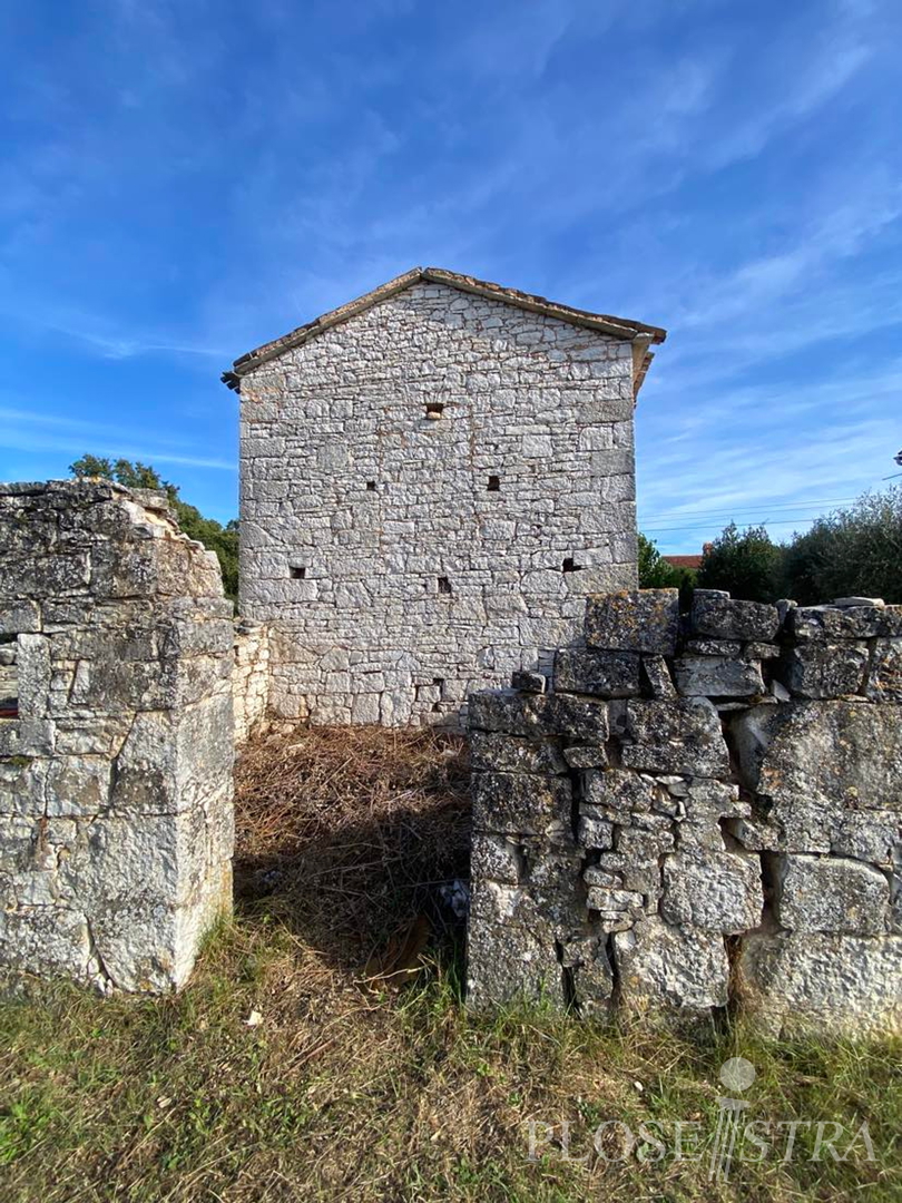 POREČ; VIŠNJAN, STONE HOUSE WITH BEAUTIFUL SEA VIEW; FOR SALE!