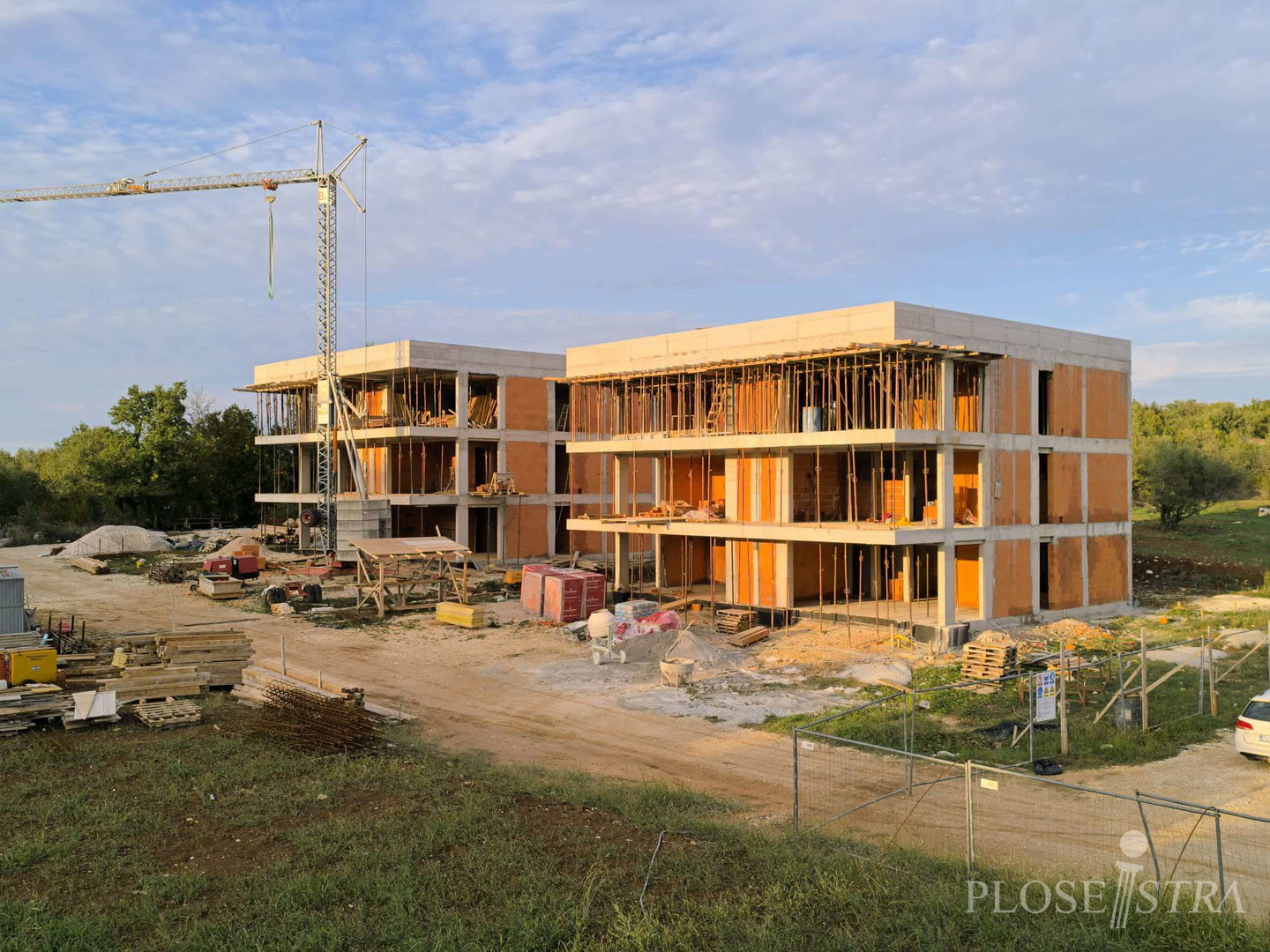 FOR SALE; APARTMENT POREČ; NEW CONSTRUCTION; GREAT LOCATION!