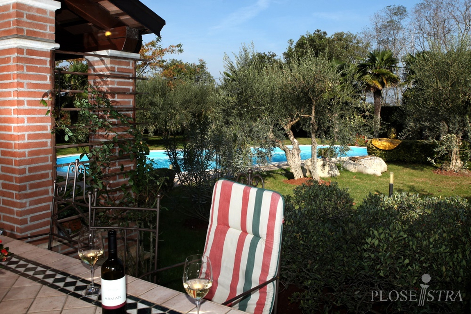 EXCLUSIVE VILLA IN POREČ, ON TOP LOCATION!