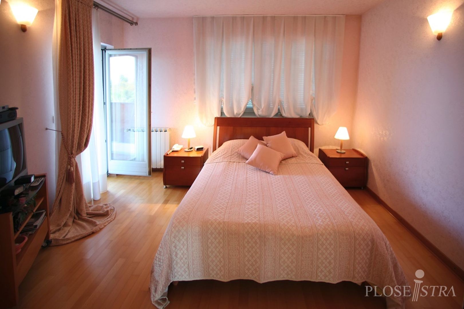 EXCLUSIVE VILLA IN POREČ, ON TOP LOCATION!