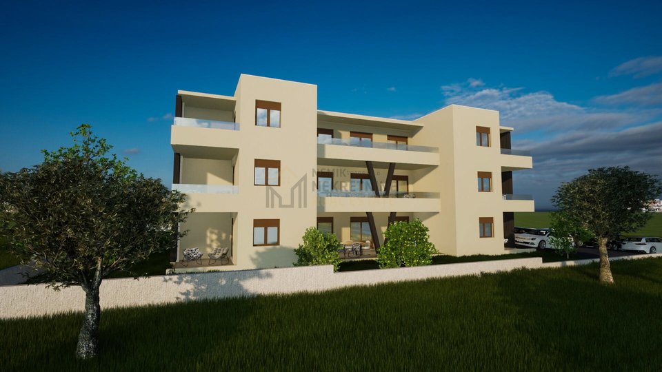VODICE, PRODAJA STANA U PRIZEMLJU NOVOGRADNJE SA PRIPADAJUĆIM VRTOM