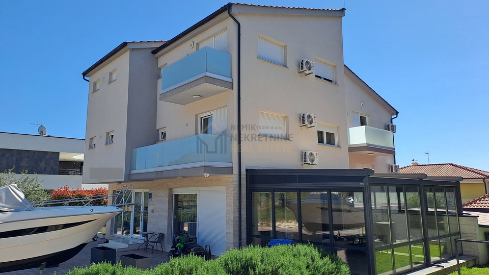 Haus, 400 m2, Verkauf, Biograd na Moru
