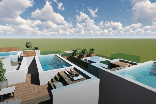 VODICE, THREE-ROOM APARTMENT WITH ROOFTOP SWIMMING POOL, CLOSE TO THE CENTER AND THE SEA