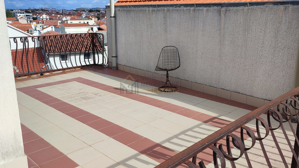 VODICE, APARTMENT WITH SEA AND CITY VIEW