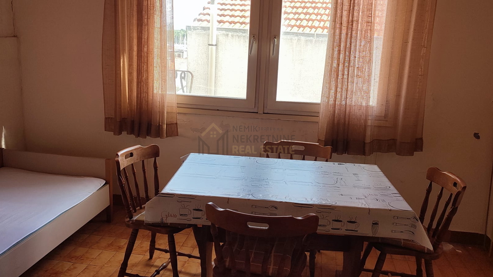 VODICE, APARTMENT WITH SEA AND CITY VIEW