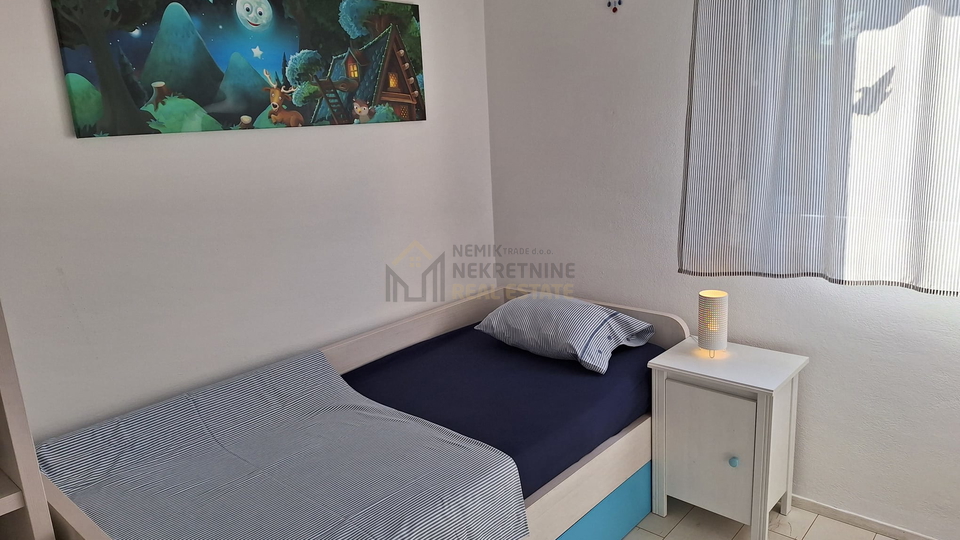 VODICE, THREE-ROOM APARTMENT WITH SEA VIEW