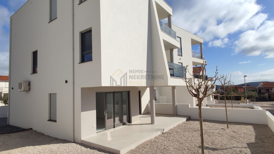 VODICE, NEW BUILDING, TWO-ROOM APARTMENT ON THE GROUNDFLOOR