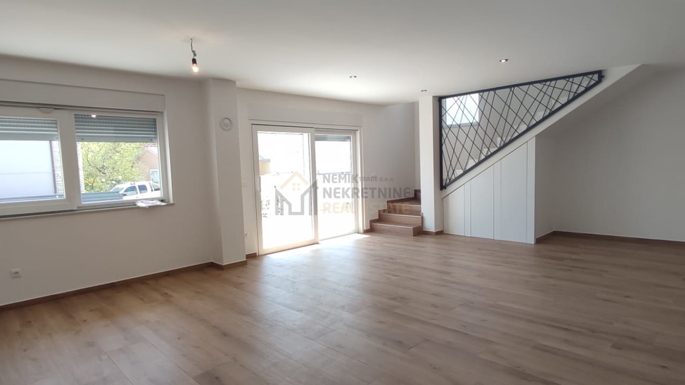 House, 162 m2, For Sale, Vodice
